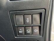 Toyota Hilux 2.8 D-4D-h Invincible X Auto 4WD Euro 6 4dr 29