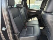 Toyota Hilux 2.8 D-4D-h Invincible X Auto 4WD Euro 6 4dr 45