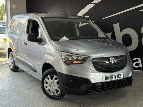 Vauxhall Combo 1.6 Turbo D 2000 Edition L1 H1 Euro 6 (s/s) 4dr 1