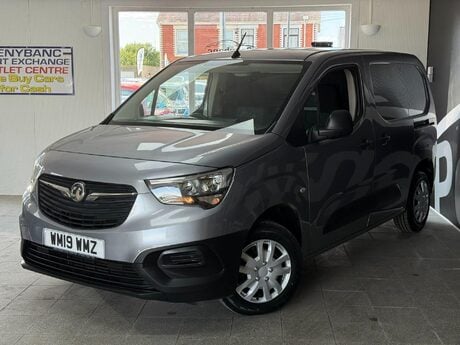 Vauxhall Combo 1.6 Turbo D 2000 Edition L1 H1 Euro 6 (s/s) 4dr 8