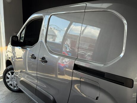 Vauxhall Combo 1.6 Turbo D 2000 Edition L1 H1 Euro 6 (s/s) 4dr 3