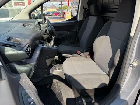 Vauxhall Combo 1.6 Turbo D 2000 Edition L1 H1 Euro 6 (s/s) 4dr 32
