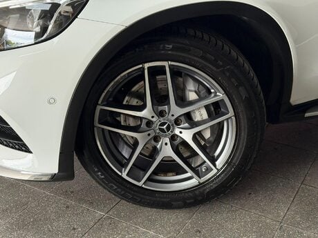 Mercedes-Benz GLC 2.0 GLC250 AMG Line (Premium) Coupe G-Tronic+ 4MATIC Euro 6 (s/s) 5dr 10