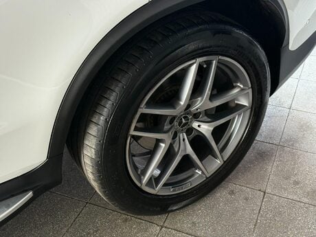 Mercedes-Benz GLC 2.0 GLC250 AMG Line (Premium) Coupe G-Tronic+ 4MATIC Euro 6 (s/s) 5dr 11