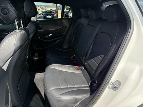 Mercedes-Benz GLC 2.0 GLC250 AMG Line (Premium) Coupe G-Tronic+ 4MATIC Euro 6 (s/s) 5dr 42