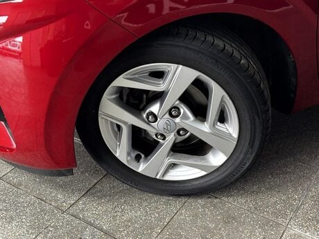 Hyundai i10 1.0 SE Connect Auto Euro 6 (s/s) 5dr 9