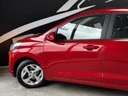 Hyundai i10 1.0 SE Connect Auto Euro 6 (s/s) 5dr 17