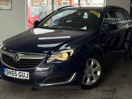 Vauxhall Insignia 2.0 CDTi ecoFLEX Tech Line Sports Tourer Euro 6 (s/s) 5dr 9