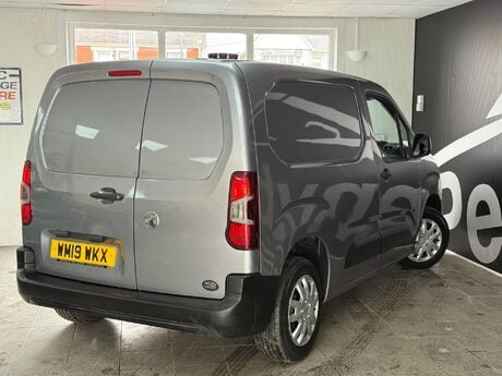 Vauxhall Combo 1.6 Turbo D 2000 Edition L1 H1 Euro 6 (s/s) 4dr 11
