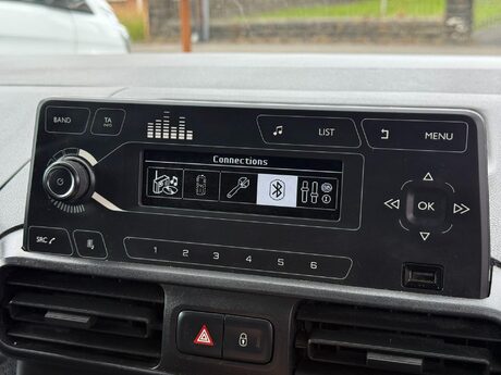 Vauxhall Combo 1.5 Turbo D 2000 Edition L1 H1 Euro 6 4dr 25