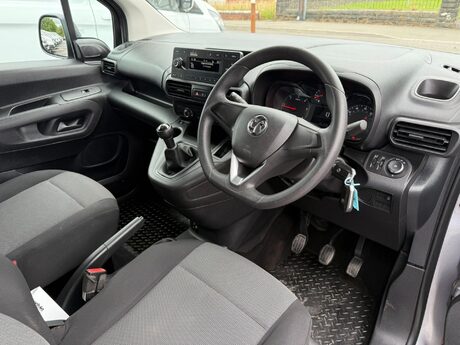 Vauxhall Combo 1.6 Turbo D 2000 Edition L1 H1 Euro 6 (s/s) 4dr 20