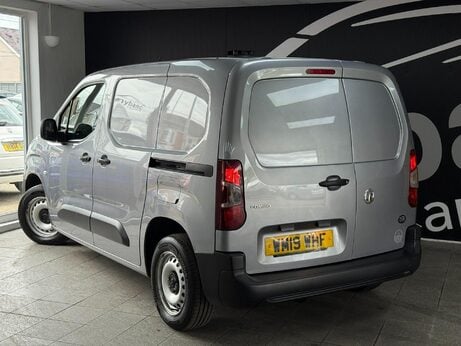 Vauxhall Combo 1.6 Turbo D 2000 Edition L1 H1 Euro 6 (s/s) 4dr 3