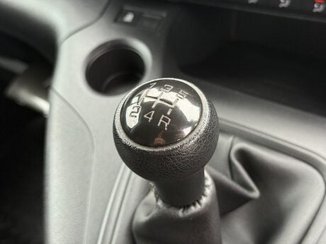 Vauxhall Combo 1.6 Turbo D 2000 Edition L1 H1 Euro 6 (s/s) 4dr 27