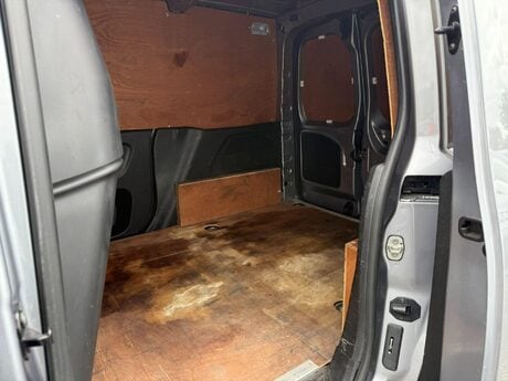 Vauxhall Combo 1.6 Turbo D 2000 Edition L1 H1 Euro 6 (s/s) 4dr 29