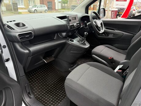 Vauxhall Combo 1.6 Turbo D 2000 Edition L1 H1 Euro 6 (s/s) 4dr 30