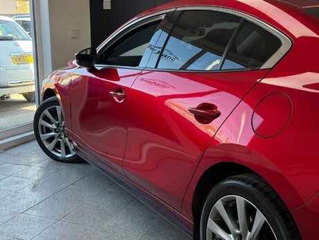 Mazda 3 2.0 e-SKYACTIV-X MHEV Sport Lux Auto Euro 6 (s/s) 4dr 4