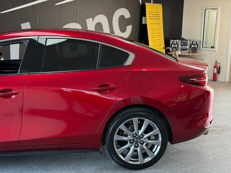 Mazda 3 2.0 e-SKYACTIV-X MHEV Sport Lux Auto Euro 6 (s/s) 4dr 18