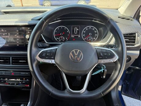 Volkswagen T-Cross 1.0 TSI SEL Euro 6 (s/s) 5dr 25