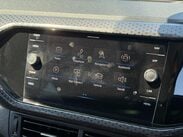 Volkswagen T-Cross 1.0 TSI SEL Euro 6 (s/s) 5dr 33