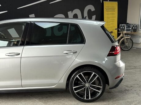 Volkswagen Golf 2.0 TDI GTD Euro 6 (s/s) 5dr 3