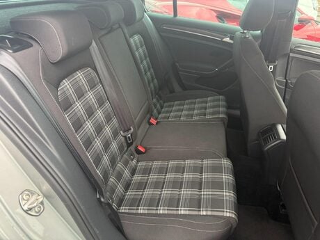 Volkswagen Golf 2.0 TDI GTD Euro 6 (s/s) 5dr 37