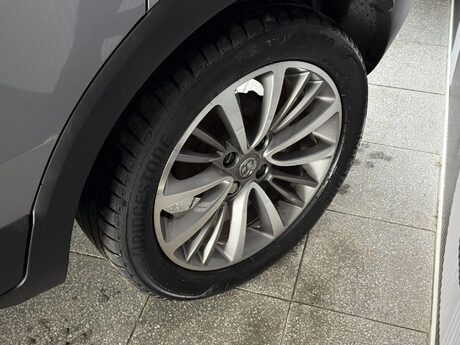 Vauxhall Crossland X 1.2 Turbo Griffin Euro 6 (s/s) 5dr 11