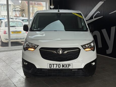 Vauxhall Combo 1.5 Turbo D 2300 Edition Auto L2 H1 Euro 6 (s/s) 4dr 2