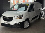 Vauxhall Combo 1.5 Turbo D 2300 Edition Auto L2 H1 Euro 6 (s/s) 4dr 3
