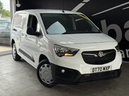 Vauxhall Combo 1.5 Turbo D 2300 Edition Auto L2 H1 Euro 6 (s/s) 4dr 1