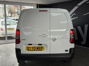Vauxhall Combo 1.5 Turbo D 2300 Edition Auto L2 H1 Euro 6 (s/s) 4dr 8