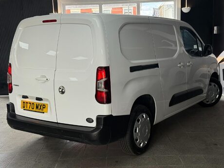 Vauxhall Combo 1.5 Turbo D 2300 Edition Auto L2 H1 Euro 6 (s/s) 4dr 10