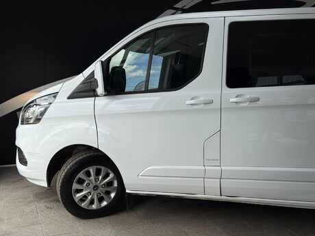 Ford Transit Custom 2.0 300 EcoBlue Limited Crew Van L2 H1 Euro 6 (s/s) 5dr 19