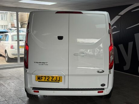 Ford Transit Custom 2.0 300 EcoBlue Limited Crew Van L2 H1 Euro 6 (s/s) 5dr 2