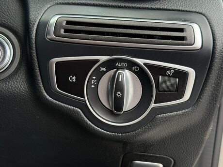 Mercedes-Benz C Class 2.0 C220d AMG Line (Premium) G-Tronic+ Euro 6 (s/s) 2dr 27