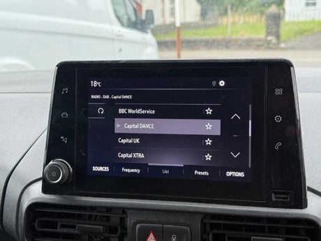 Vauxhall Combo 1.6 Turbo D 2300 Sportive L1 H1 Euro 6 (s/s) 4dr 27