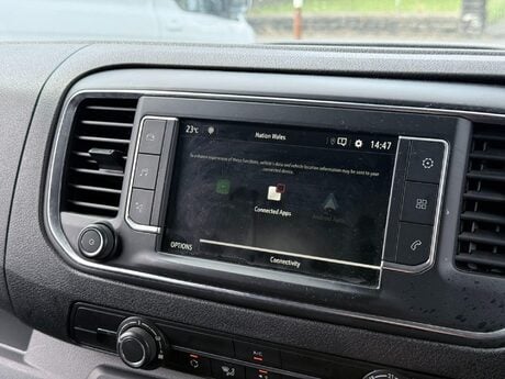 Vauxhall Vivaro 1.5 Turbo D 2900 Dynamic L2 H1 Euro 6 (s/s) 6dr 30