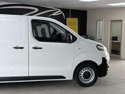 Vauxhall Vivaro 1.5 Turbo D 2900 Dynamic L2 H1 Euro 6 (s/s) 6dr 4