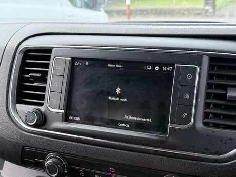 Vauxhall Vivaro 1.5 Turbo D 2900 Dynamic L2 H1 Euro 6 (s/s) 6dr 31