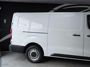 Vauxhall Vivaro 1.5 Turbo D 2900 Dynamic L2 H1 Euro 6 (s/s) 6dr 5