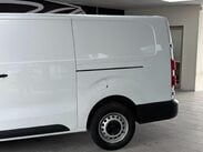 Vauxhall Vivaro 1.5 Turbo D 2900 Dynamic L2 H1 Euro 6 (s/s) 6dr 17