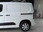 Vauxhall Combo 1.6 Turbo D 2300 Sportive L1 H1 Euro 6 (s/s) 4dr 17