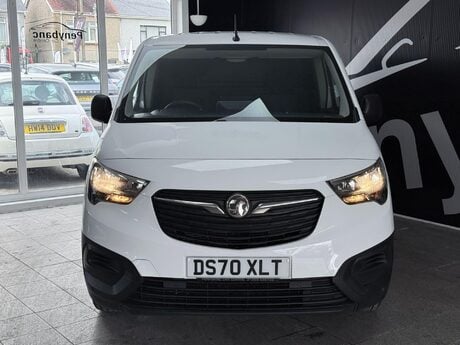 Vauxhall Combo 1.6 Turbo D 2300 Sportive L1 H1 Euro 6 (s/s) 4dr 7