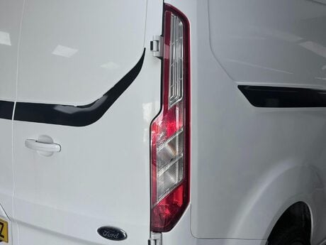 Ford Transit Custom 2.0 TDCi 290 L1 H1 5dr 12