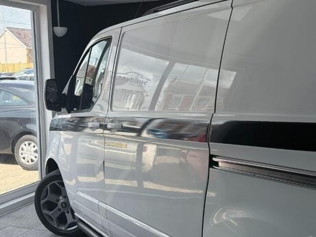 Ford Transit Custom 2.0 TDCi 290 L1 H1 5dr 2