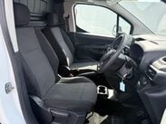 Vauxhall Combo 1.5 Turbo D 2300 Sportive L2 H1 Euro 6 (s/s) 4dr 19