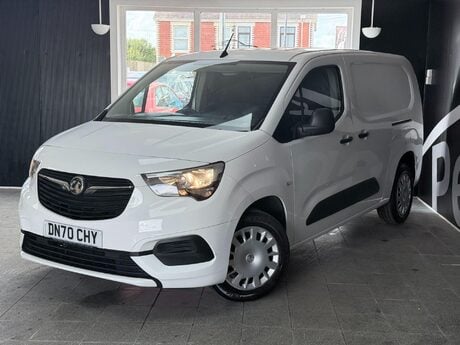 Vauxhall Combo 1.5 Turbo D 2300 Sportive L2 H1 Euro 6 (s/s) 4dr 7
