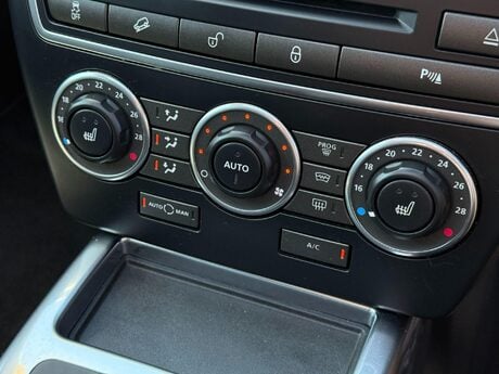 Land Rover Freelander 2 2.2 SD4 HSE Lux CommandShift 4WD Euro 5 5dr 37