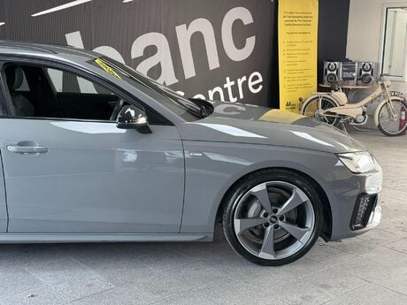 Audi A4 2.0 TDI 40 Black Edition S Tronic quattro Euro 6 (s/s) 5dr 5