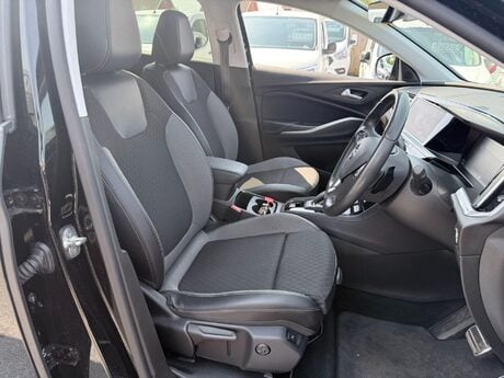Vauxhall Grandland 1.6 13.2kWh GS Line Auto Euro 6 (s/s) 5dr 21