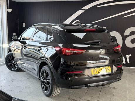 Vauxhall Grandland 1.6 13.2kWh GS Line Auto Euro 6 (s/s) 5dr 16
